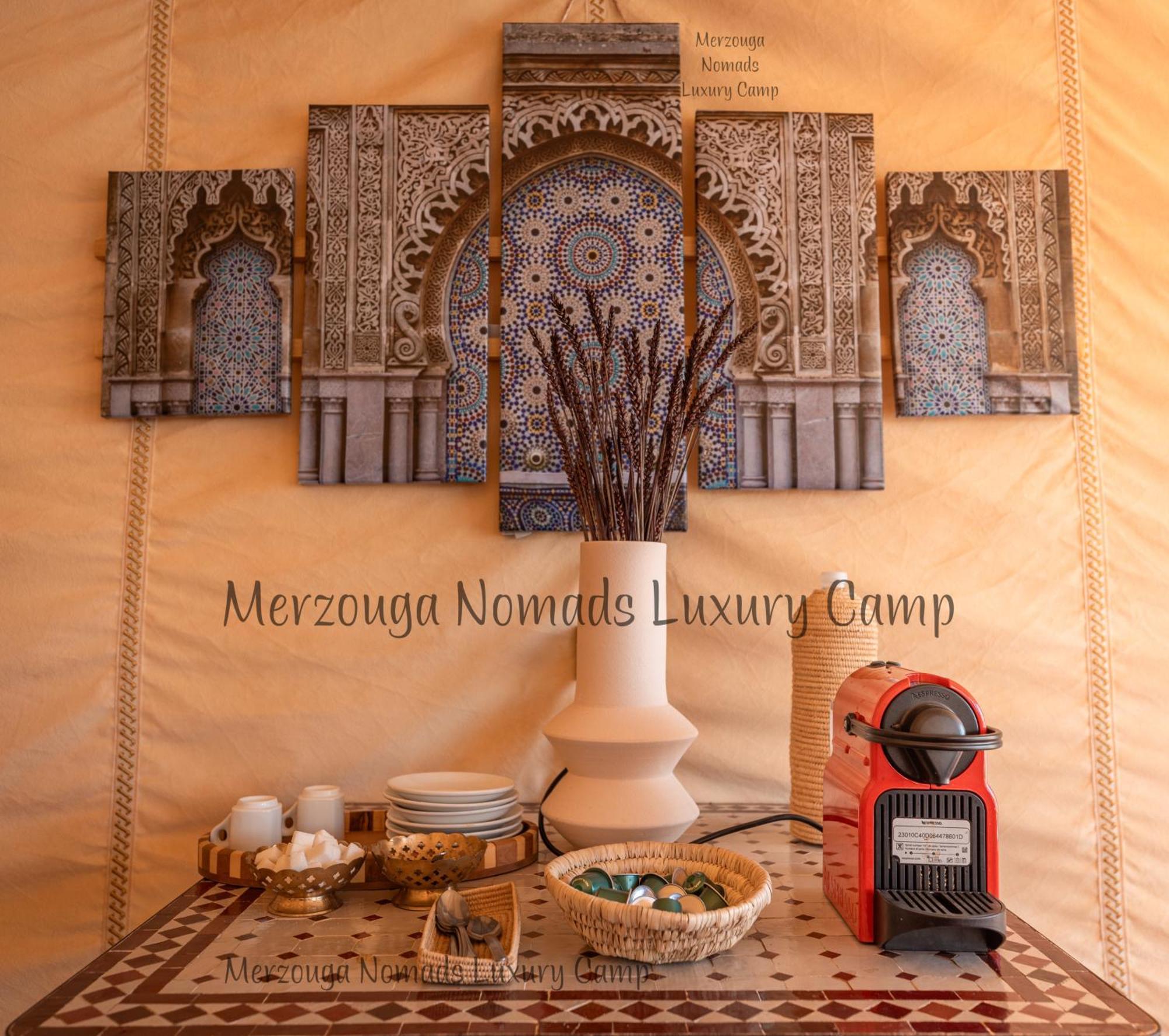 Merzouga Nomads Luxury Camp 外观 照片