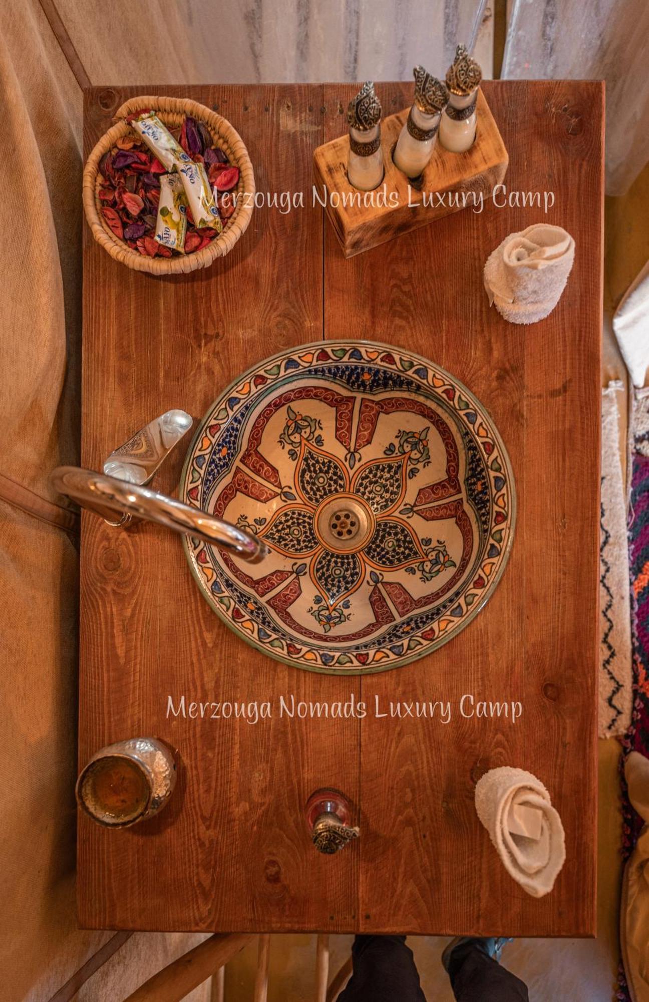 Merzouga Nomads Luxury Camp 外观 照片