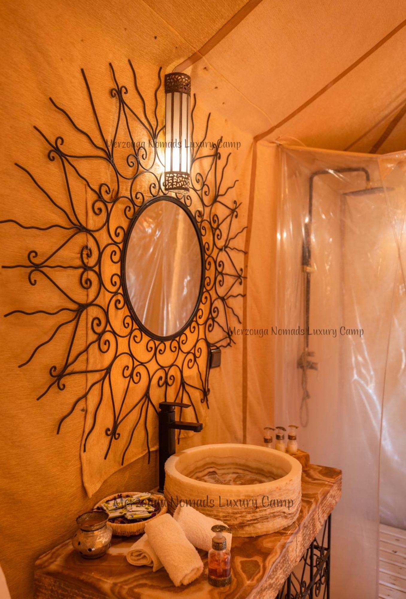 Merzouga Nomads Luxury Camp 外观 照片