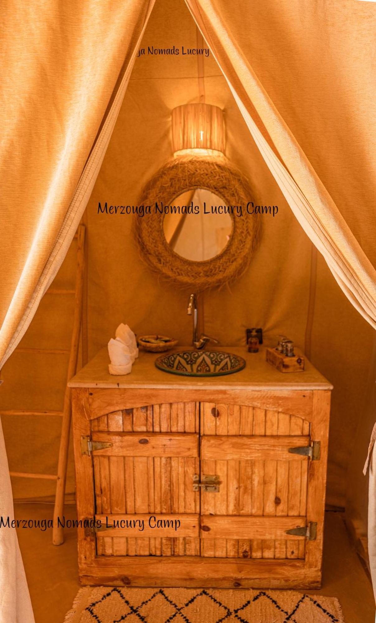Merzouga Nomads Luxury Camp 外观 照片