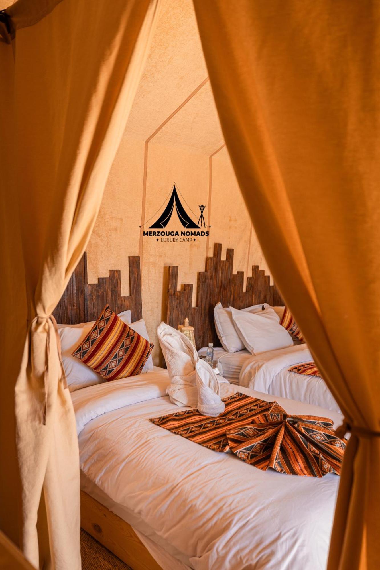 Merzouga Nomads Luxury Camp 外观 照片
