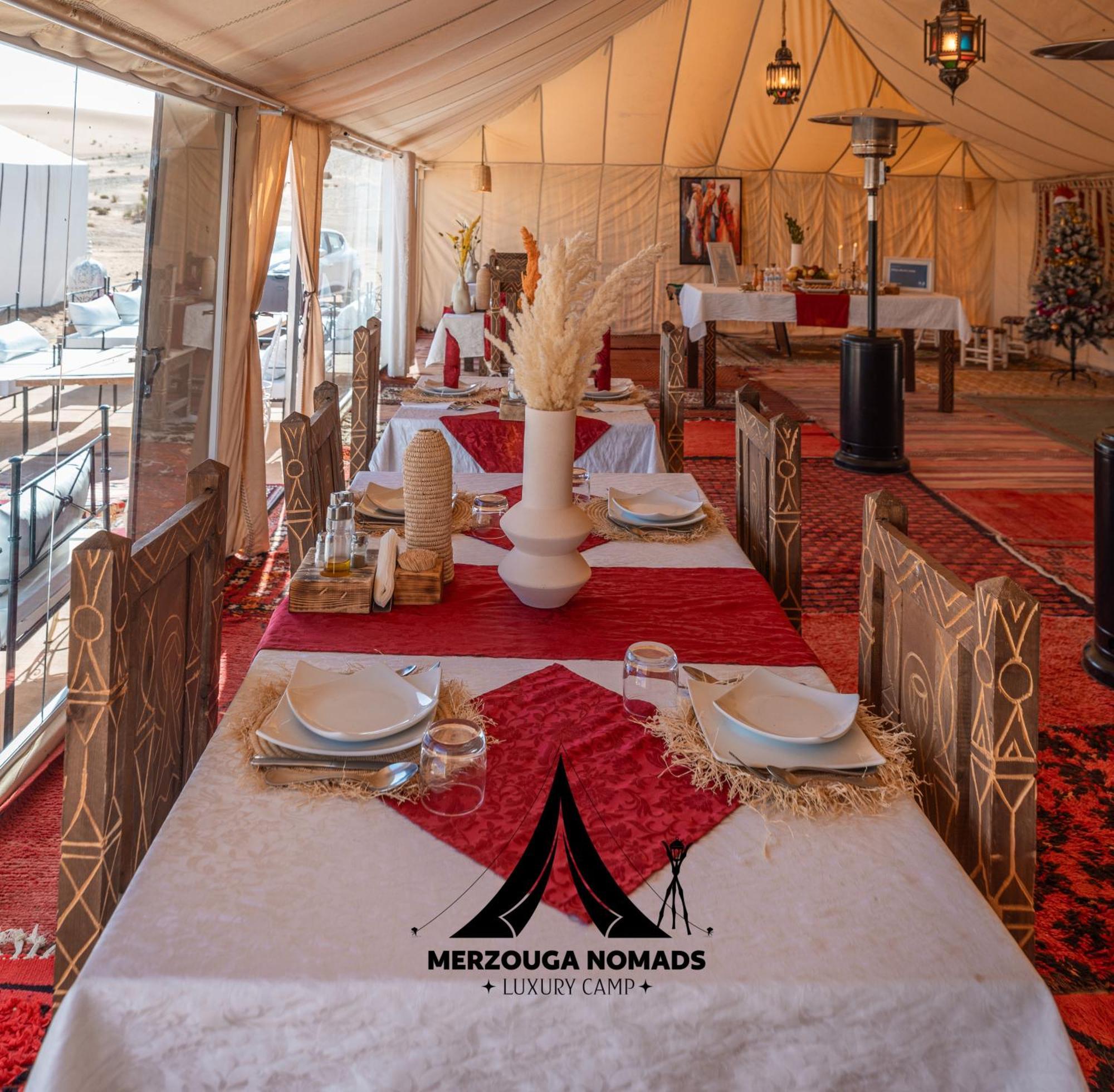 Merzouga Nomads Luxury Camp 外观 照片